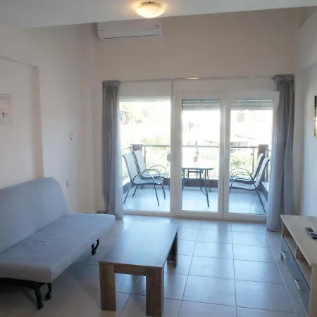 Giotis * Skala Sotiros