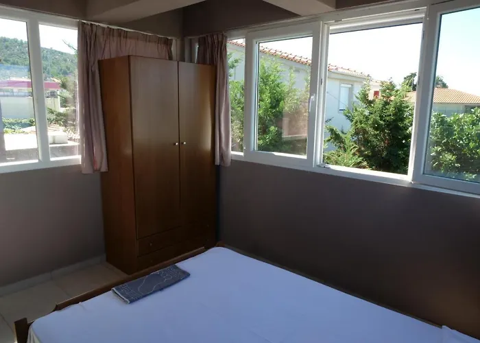 Giotis Apartmán *